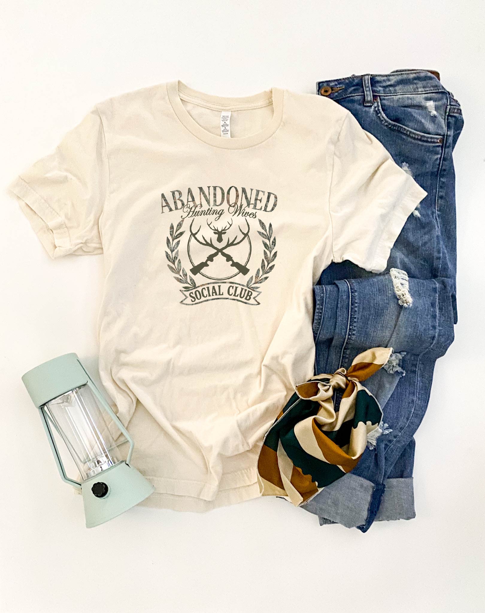 Abandoned hunting wives social club heavyweight tee Fall Lane seven heavyweight tee 